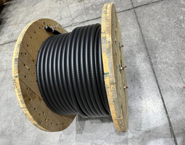 케이블(450/750 V 가교 폴리올레핀 절연 알루미늄 인터록 외장 폴리올레핀 외부 시스 