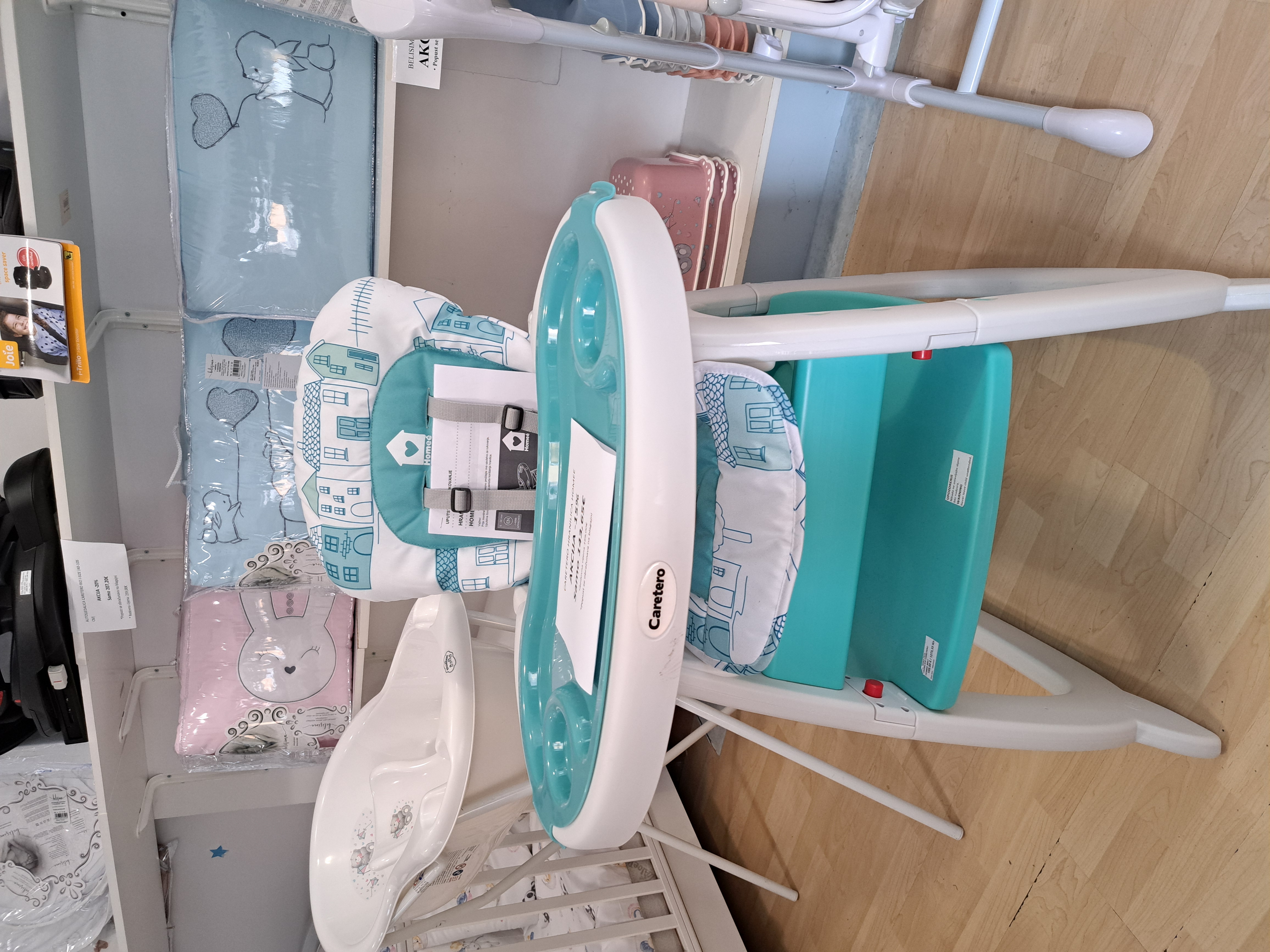 Children's high chair ; Caretero ;