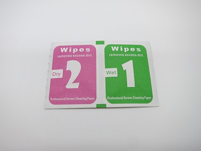 Wipes Wet 1